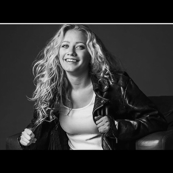 Meet your Posher, Sydney - Picture 1 of 1